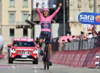 Egan Bernal gana el Giro de Italia.