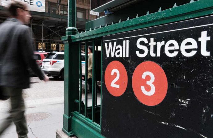 Por qué las empresas tecnológicas están sufriendo pérdidas históricas en Wall Street