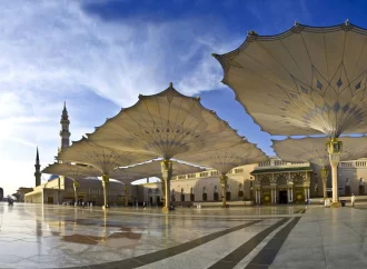 Sombrillas gigantes contra el calor: lo que podemos aprender de Arabia Saudita para protegernos del clima