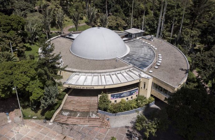 Planetario de Bogotá: programación proyecciones láser al ritmo de la música