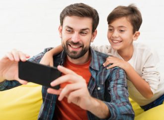 Juegos móviles para padres e hijos: diversión y aprendizaje en la palma de tu mano